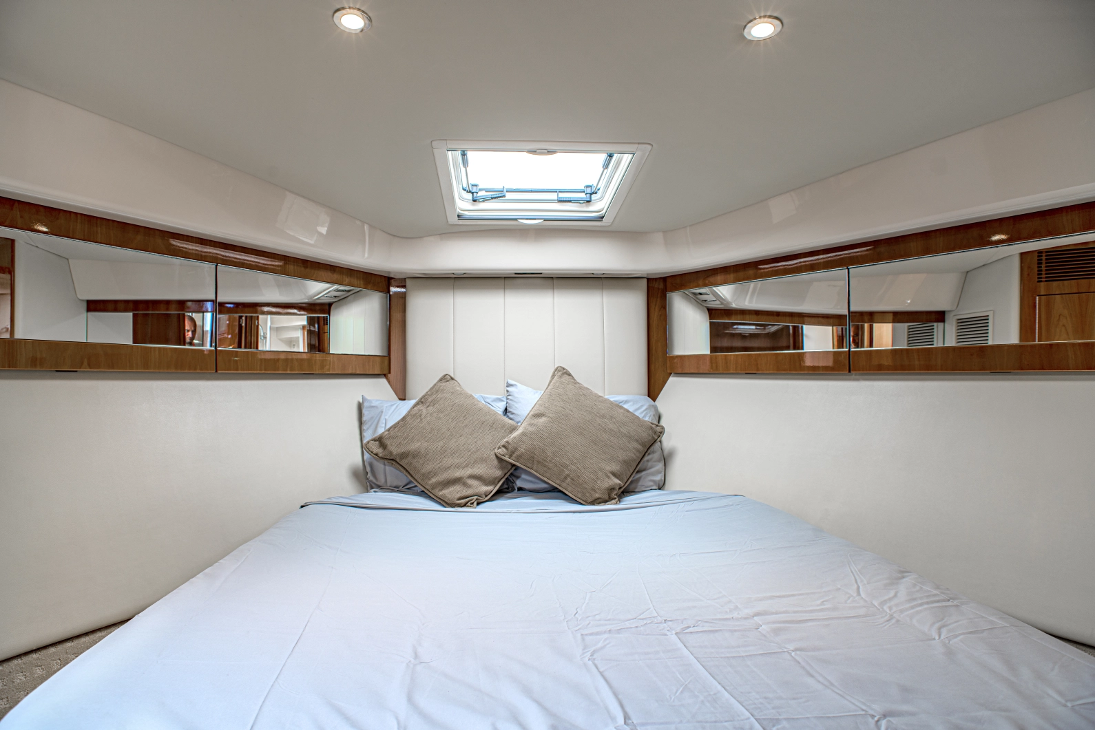 RIVIERA 41" - Imagen 11